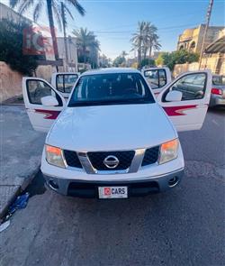 نيسان نافارا
